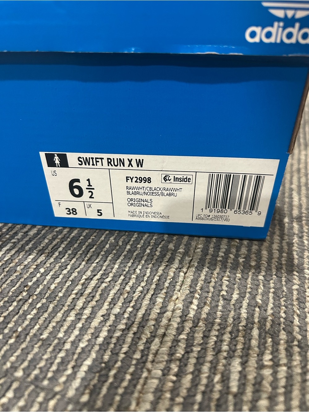 adidas Black & Cream Knit Leopard-Print Sneakers - Picture 4 of 4